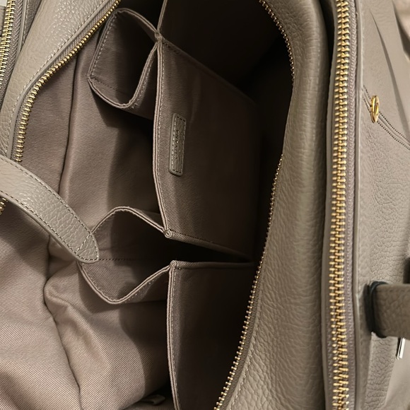 Cuyana Leather Triple Zip Weekender - Picture 4 of 10